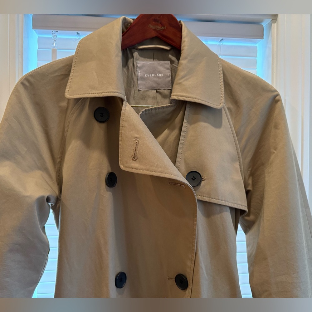 Everlane Women's Tan Trench Coat, Size Small